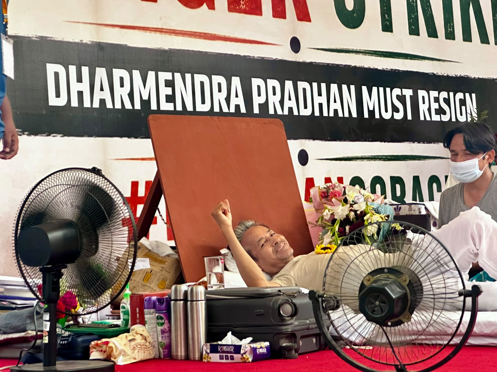 Weekly Magazine In India